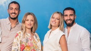 Melanie y Daphne Cañizares junto a sus maridos, Joselu Mato y Dani Carvajal.