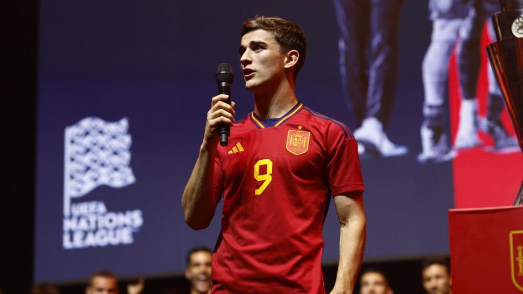 Gavi, durante su discurso en la celebración de España de la UEFA Nations League 2023