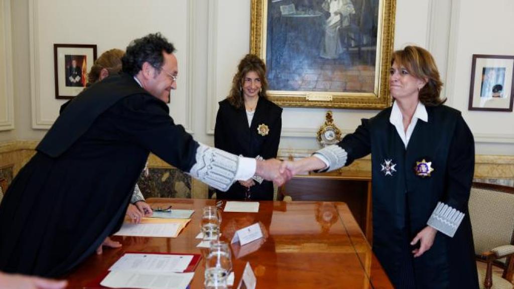 Dolores Delgado toma posesión como fiscal de Sala de Derechos Humanos y Memoria Democrática, el pasado 16 de junio./