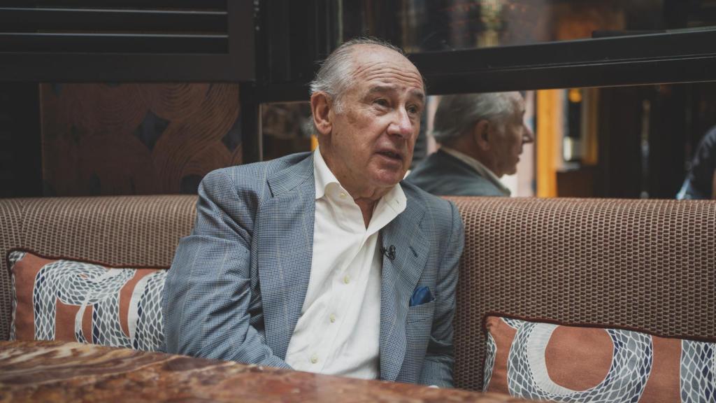 Rodrigo Rato, durante un momento de la entrevista.