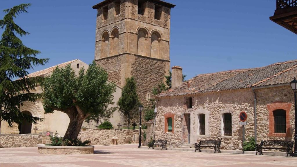 Plaza Mayor de Sotosalbos
