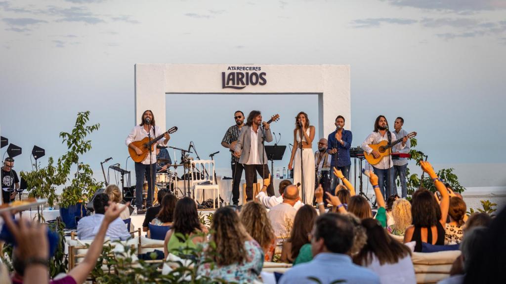 Uno de los Atardeceres Larios.