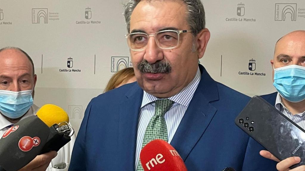 El consejero de Sanidad de Castilla-La Mancha, Jesús Fernández Sanz.