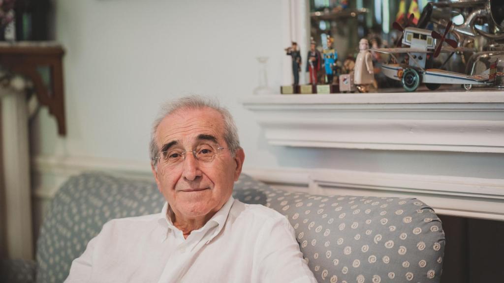 Virgilio Zapatero mantiene una estrecha relación tanto con Felipe González como con Alfonso Guerra.