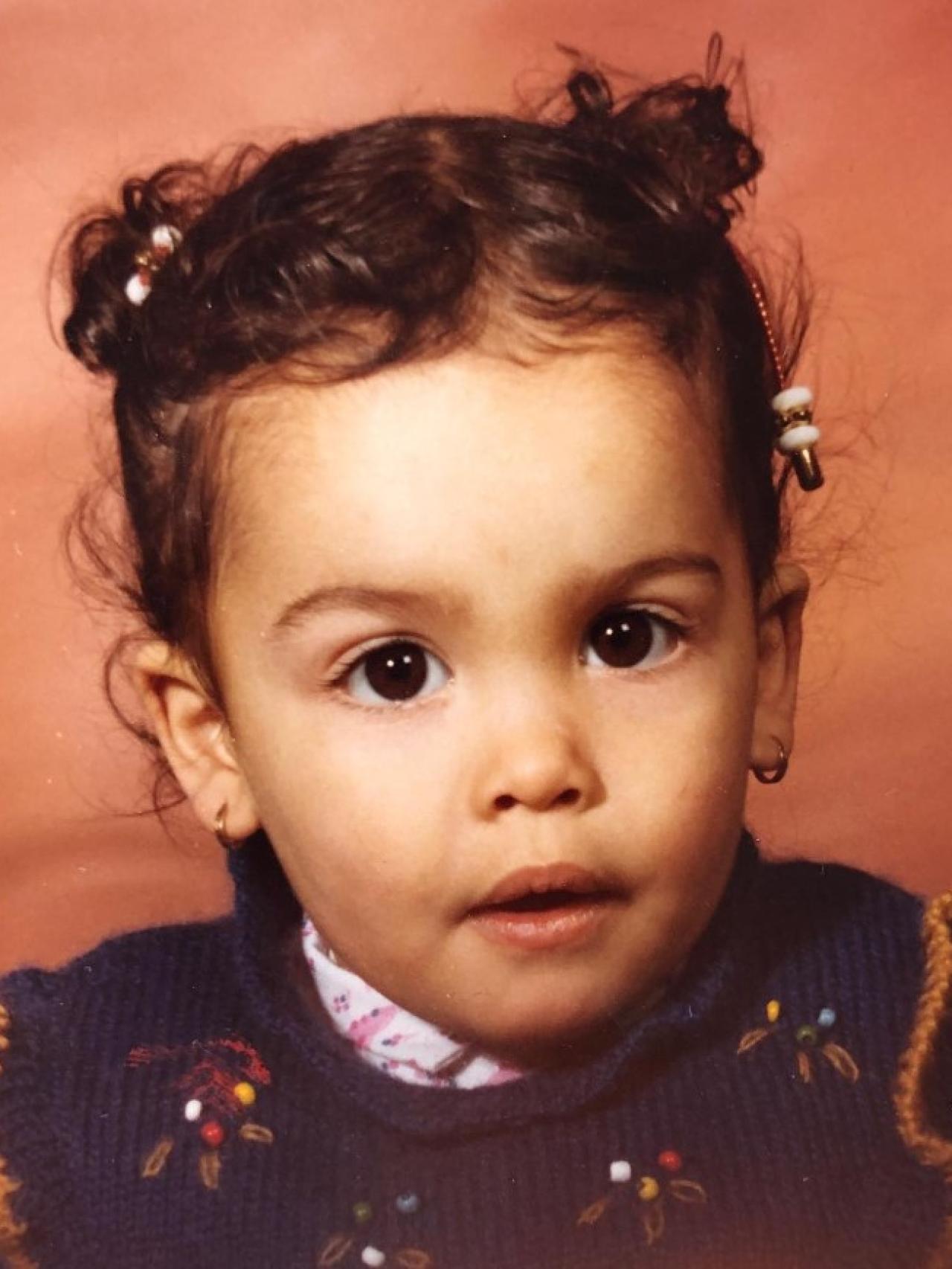 Lorena Castell, de niña.