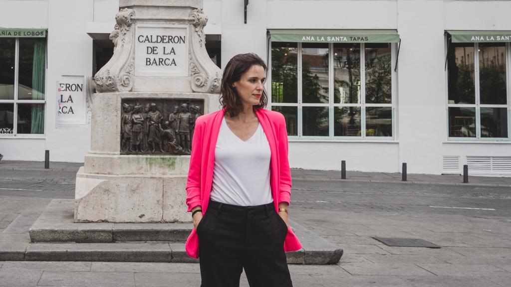Irene Pardo, en la plaza de Santa Ana de Madrid. Foto: José Verdugo