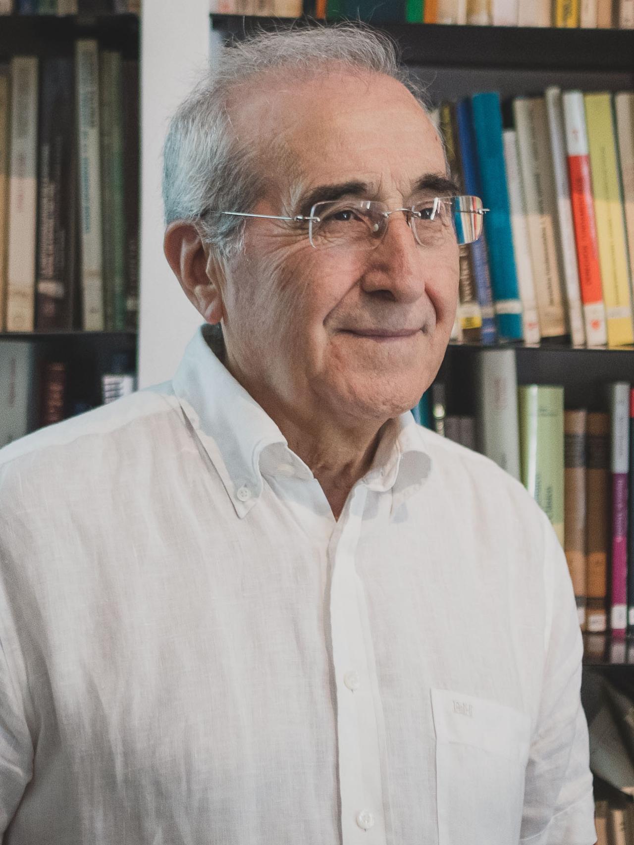 Virgilio Zapatero.
