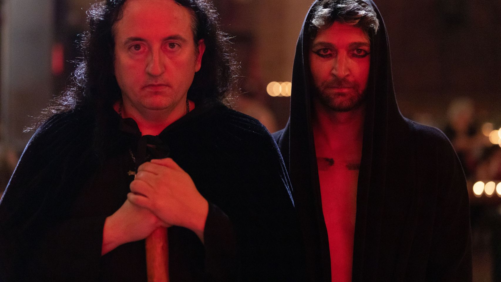 Las mejores imágenes de la diabólica Fiesta del Fuego de Toledo: conjuros, actuaciones y cena