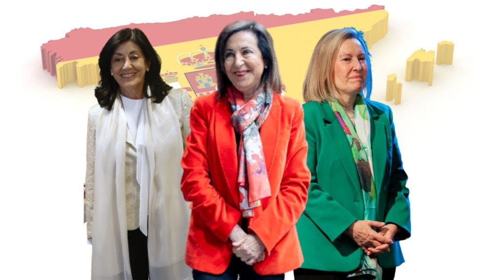 De izq. a dcha.: Esperanza Casteleiro (directora del CNI), Margarita Robles (ministra de Defensa) y Amparo Valcarce (secretaria de Estado de Defensa).