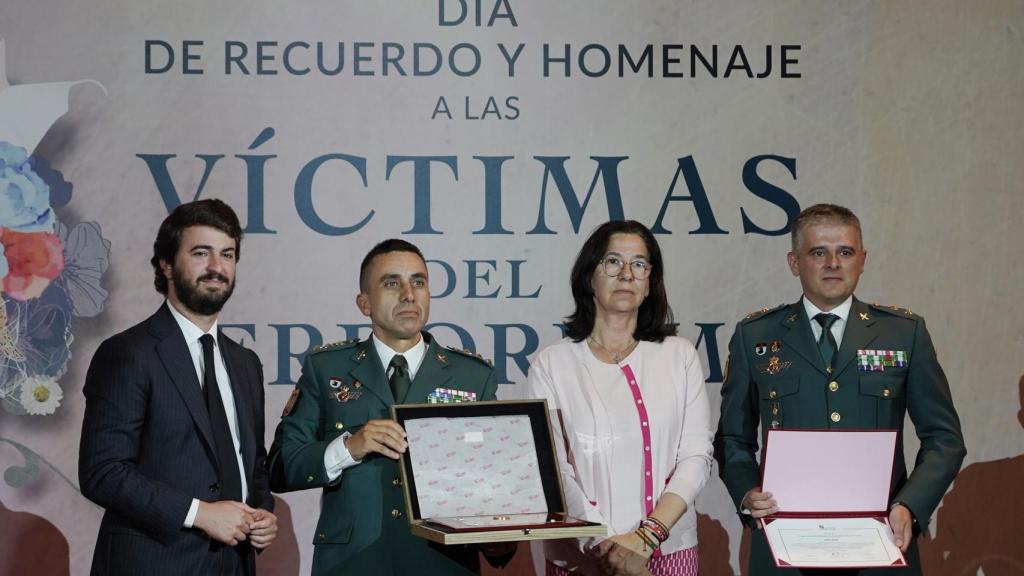 El vicepresidente de la Junta de Castilla y León, Juan García-Gallardo, preside el acto institucional en el que se conmemora el Día de Recuerdo y Homenaje a las Víctimas del Terrorismo de Castilla y León