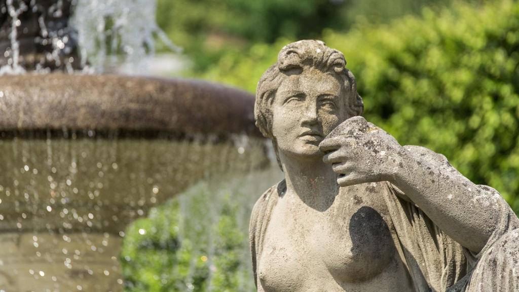Detalle de una fuente de Baden-Baden.