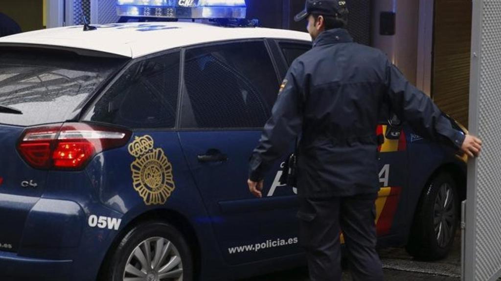Imagen de archivo de un coche de Policía Nacional en Ibiza