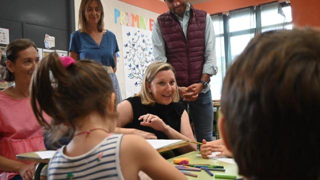 La consejera de Familia e Igualdad de Oportunidades, Isabel Blanco, visita el programa Conciliamos verano