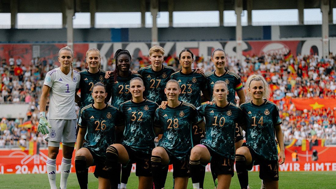 Jugadoras de Alemania antes de un partido amistoso.