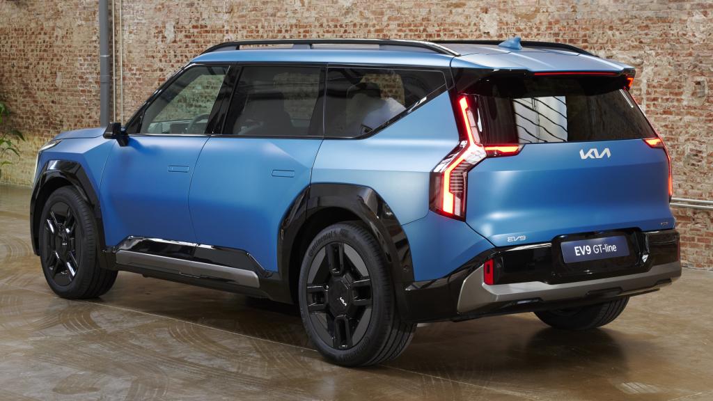 El Kia EV9 puede recuperar más de 200 kilómetros en 15 minutos.