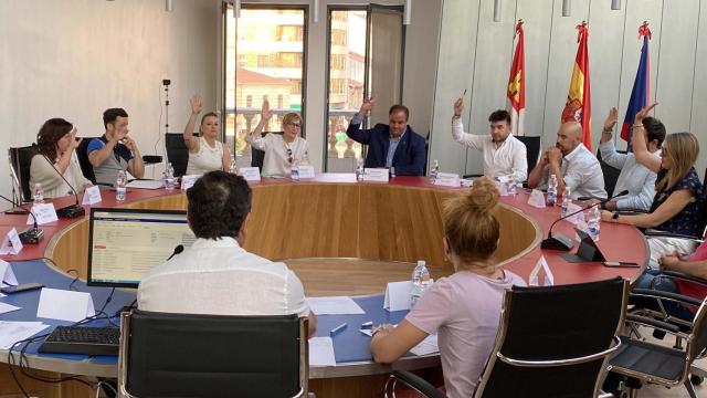 El pleno de Guijuelo aprueba el funcionamiento de la Corporación