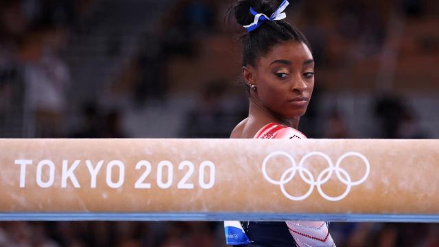 Simone Biles, durante su participación en Tokio 2020.