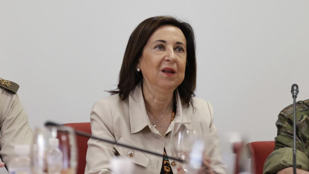 La ministra Margarita Robles  durante su visita este miércoles en A Coruña a la Maniobra del Ejército de Tierra.