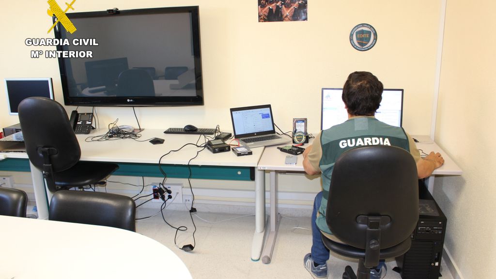 Trabajos de investigación de la Guardia Civil en ciberestafas