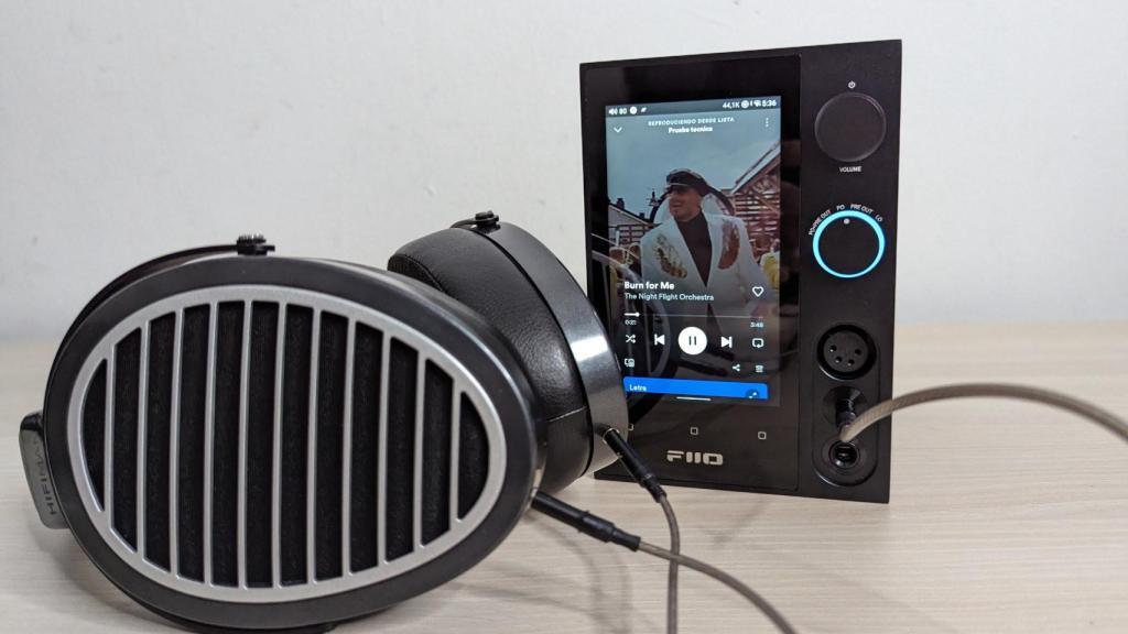 Apps como Spotify están disponibles para el FiiO R7 y funcionan sin problemas