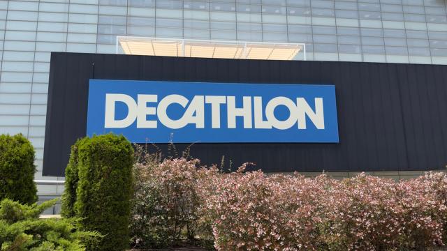 Fachada Decathlon