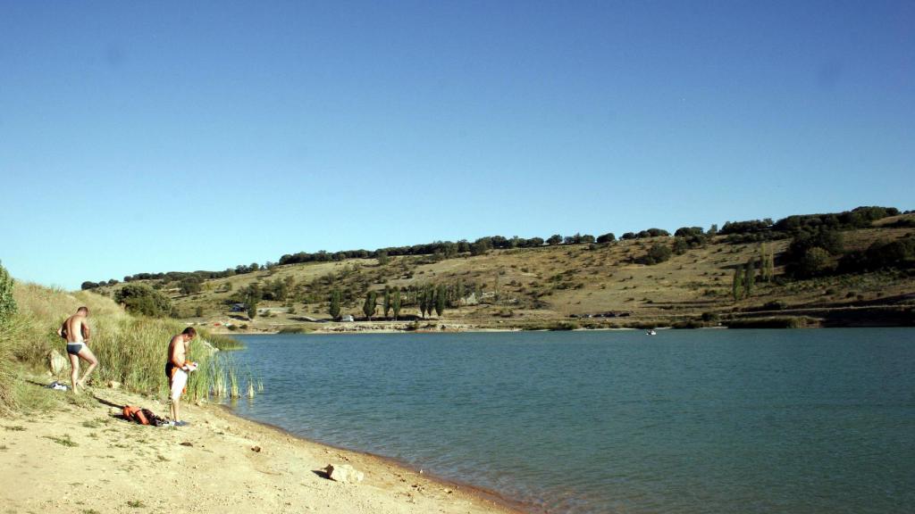 Embalse de Encinas de Esgueva