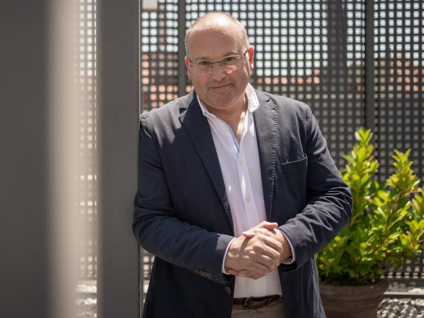 Miguel Tellado, vicesecretario de organización del PP, posa para EL ESPAÑOL en Génova.