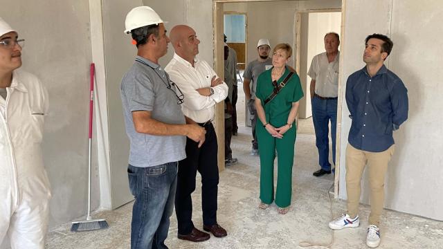 El gerente provincial del Ecyl, Juan Sánchez, visita la AFE de Guijuelo