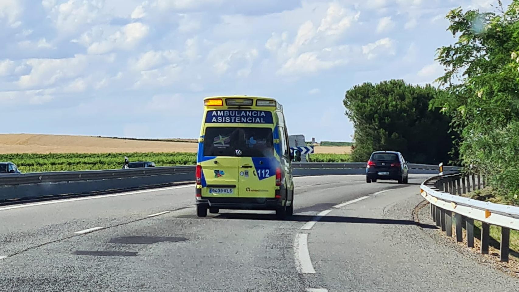 Imagen de archivo de una ambulancia de Sacyl