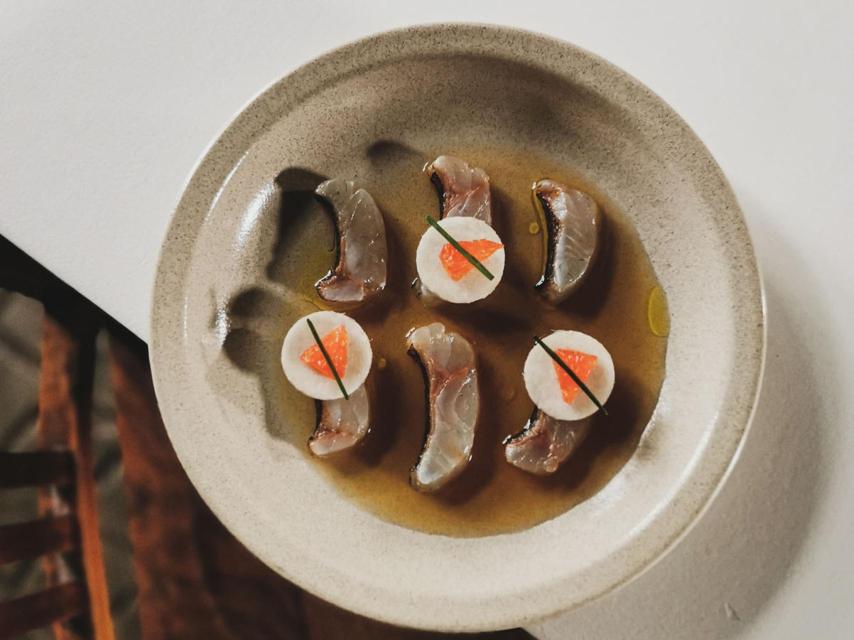 Peixe Curado, Dashi Fumado, Citrinos, Daikon