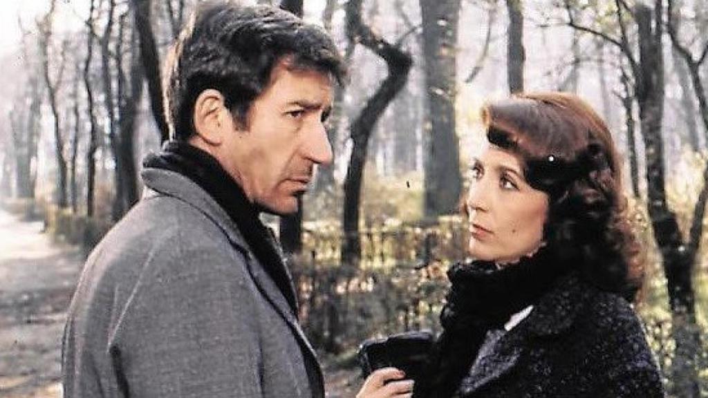 Concha Velasco y José Sacristán, en 'La colmena'
