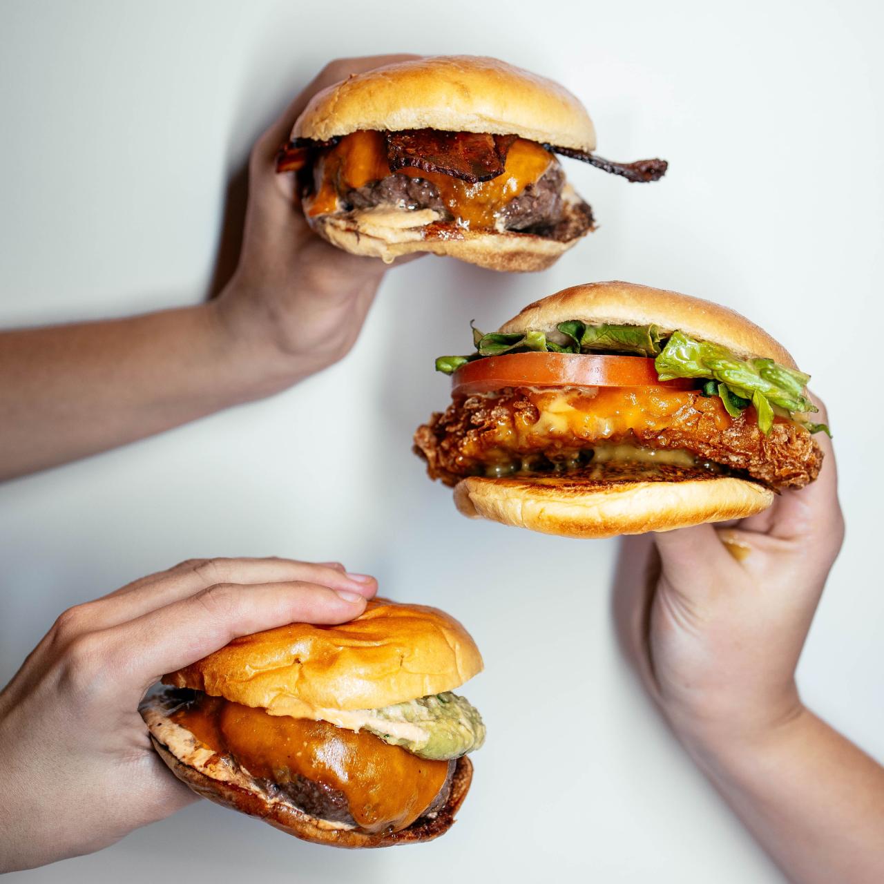 Hamburguesas de otros sabores que parten de la base de la premiada Super Frankie Cheese.