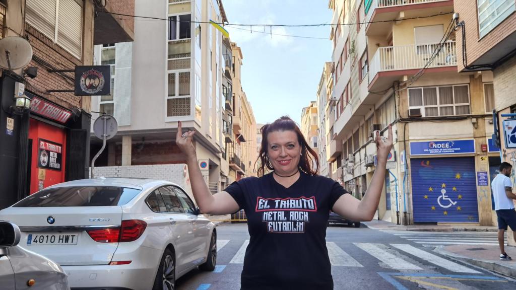 Yolanda Berenguer, de El Tributo, en la Ruta de la madera.