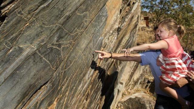 Siega Verde, un libro de arte rupestre al aire libre para entender a los hombres prehistóricos