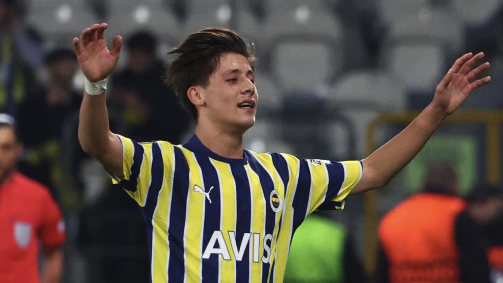 Arda Güler, con el Fenerbahce