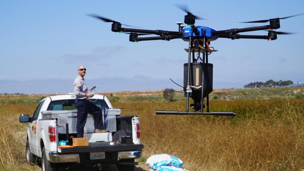 Dron antimosquitos