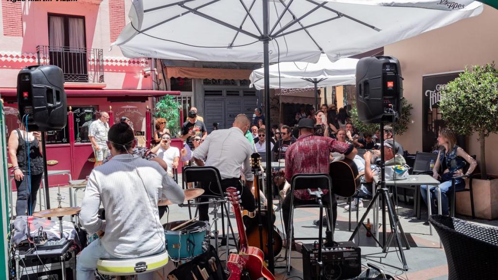 Actuación musical en el Manolita Ché