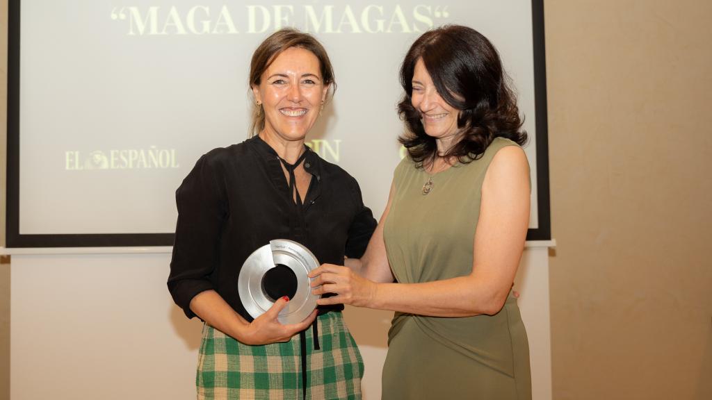 Olga Ruiz con Mamen Vázquez.