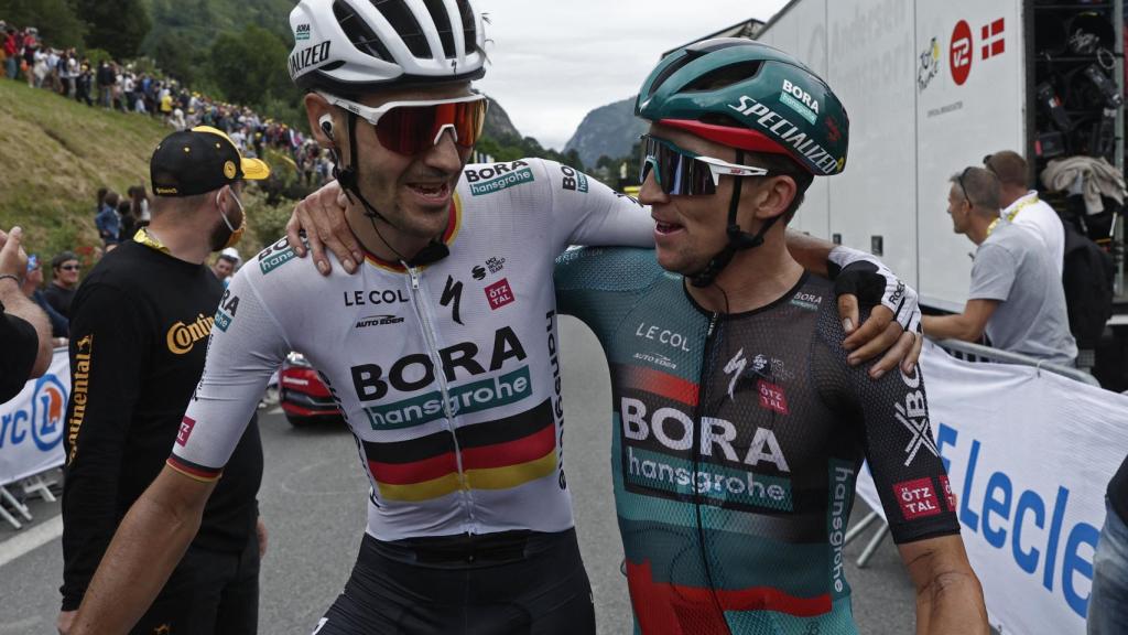 Hindley se abraza con Buchmann.
