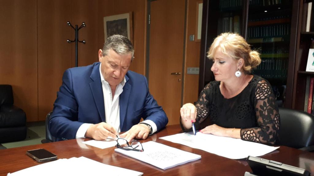 Leticia García y Javier Faúndez en su primera reunión