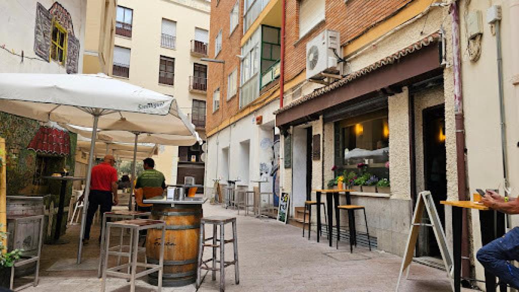 Terraza del bar Chillón
