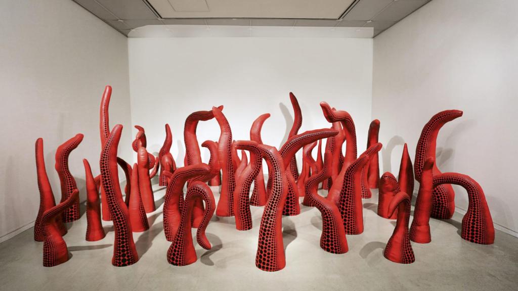 Yayoi Kusama: 'El momento de la regeneración', 2004. Colección de K11 © Yayoi Kusama