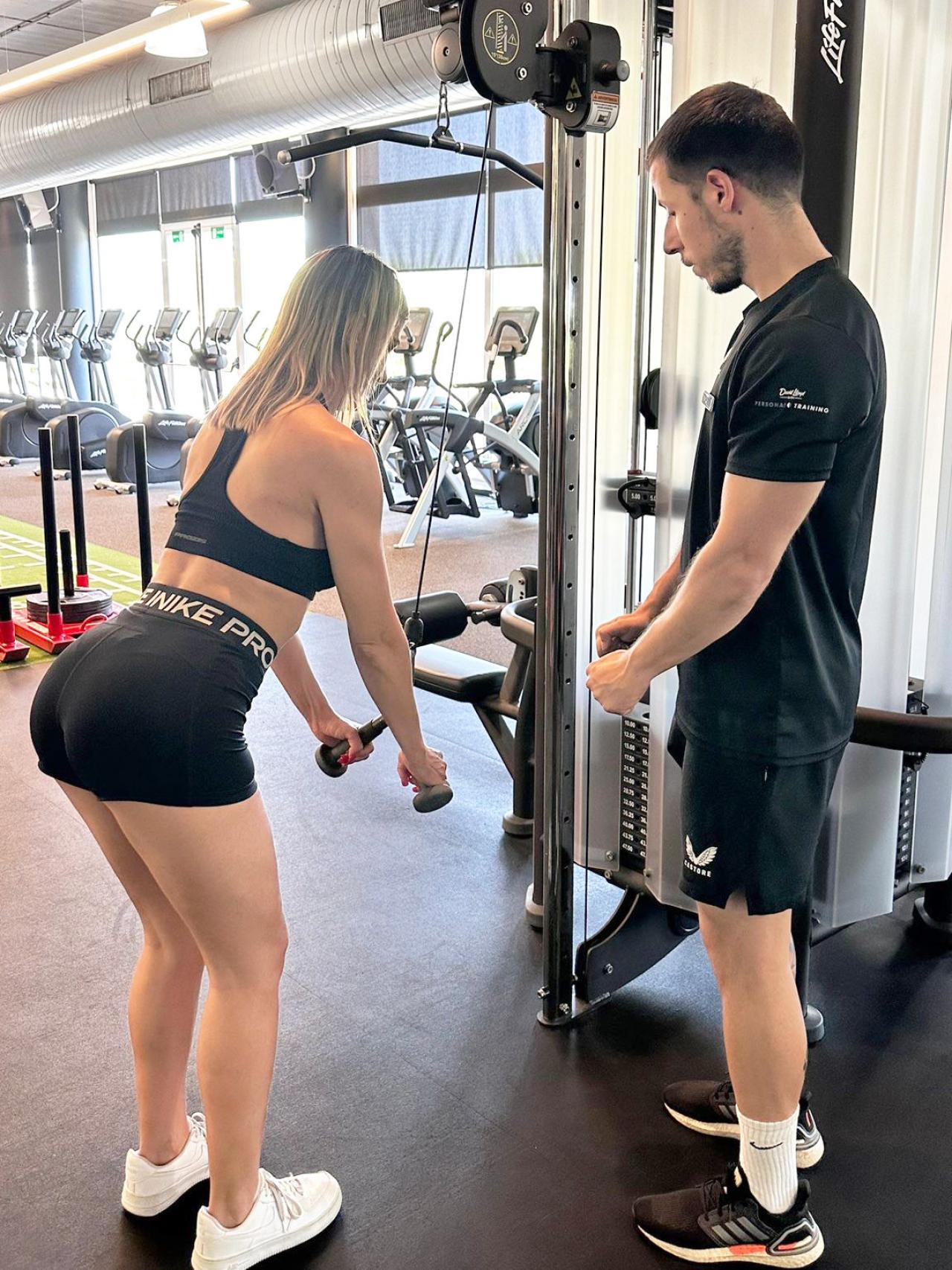 extensión de brazo.