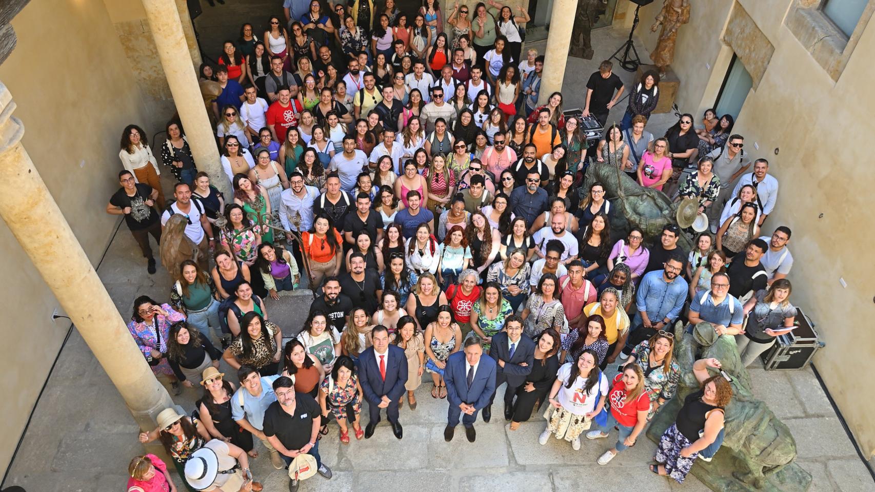 Recepción en la Torre de Anaya a estudiantes y profesores de español de Brasil y Estados Unidos