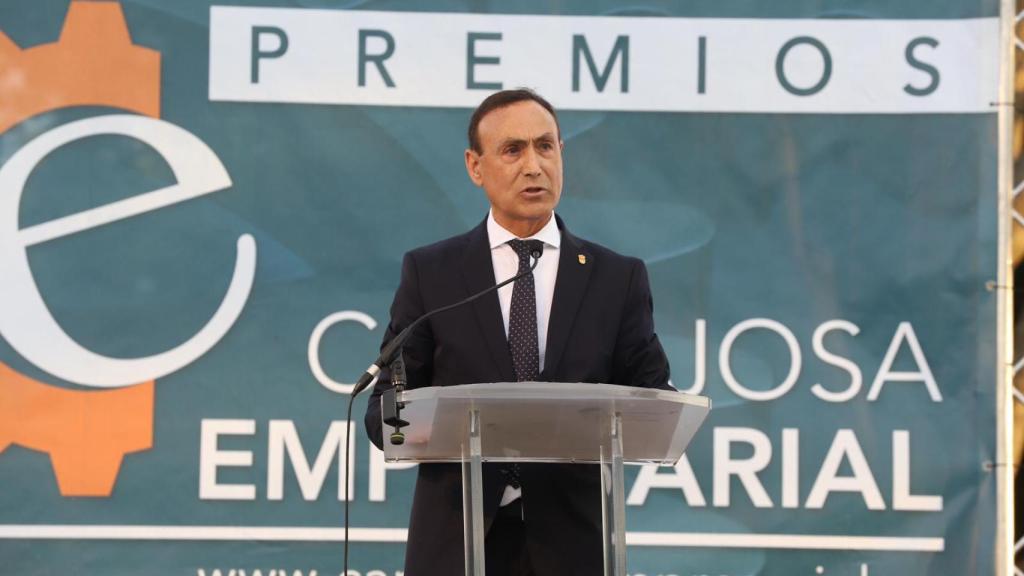 El alcalde de Carbajosa, Pedro Samuel Martín