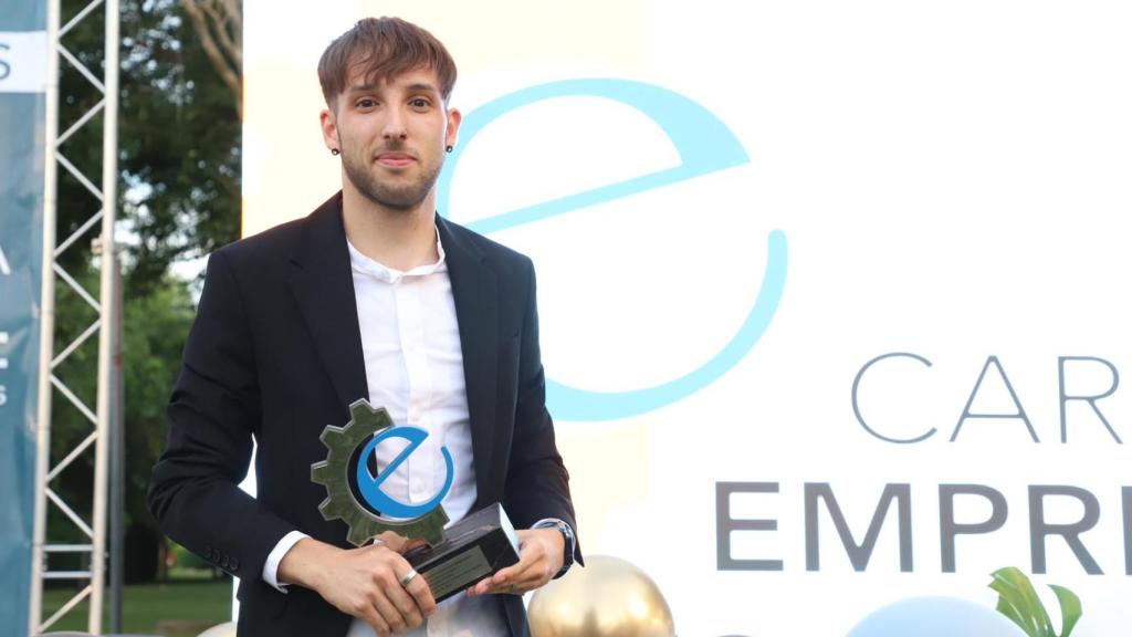 Luis Cotobal, editor de Carbajosa Noticias, una de las empresas premiadas