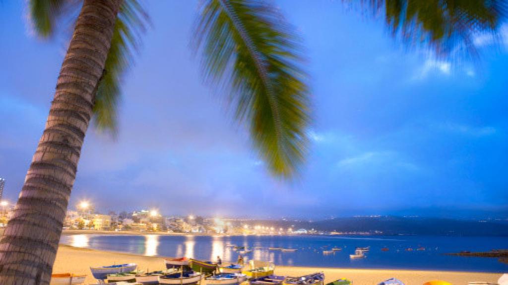Playa de Las Canteras en Gran Canaria.