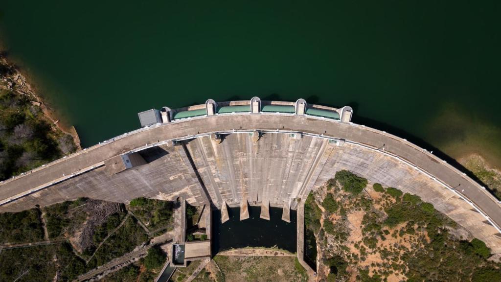 Vista general del embalse de Forata este martes, cuando el Ministerio para la Transición Ecológica publica los datos de la reserva hídrica.