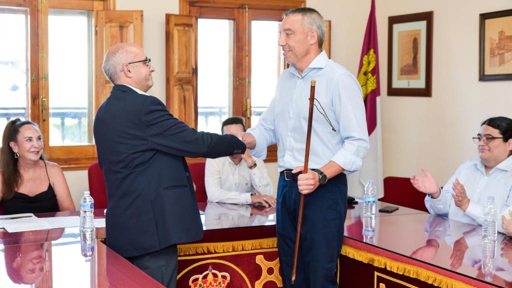 Manuel López (PSOE) ya es alcalde del Ayuntamiento de Pioz (Guadalajara)