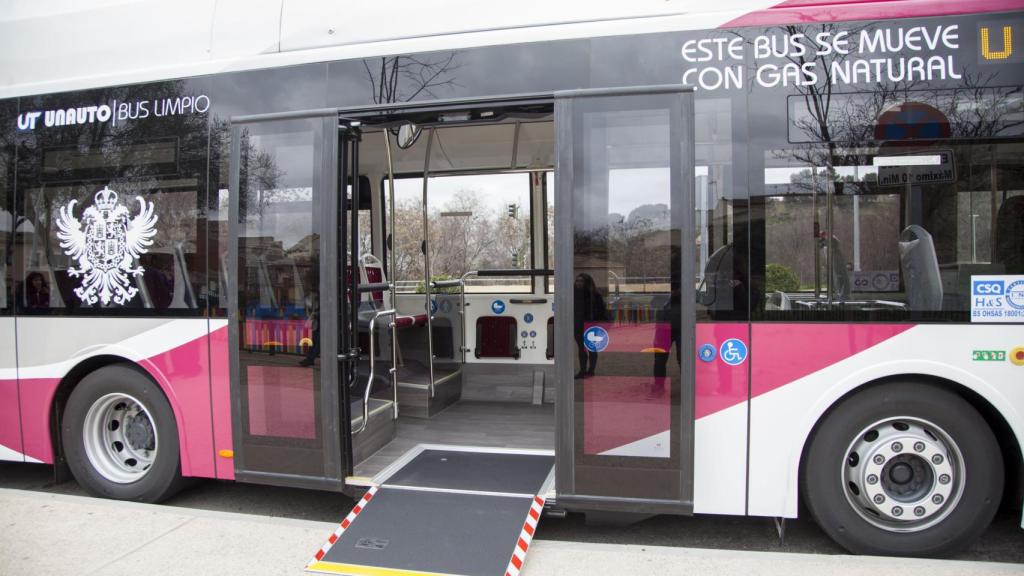 Autobús de Toledo. Foto: Óscar Huertas.
